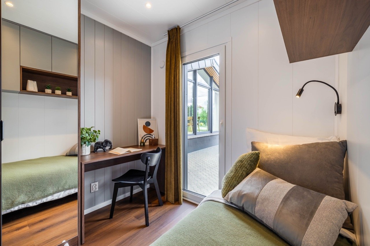 Groß (Nicea Kleines Schlafzimmer)